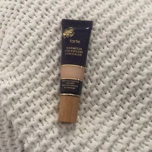 Tarte concealer